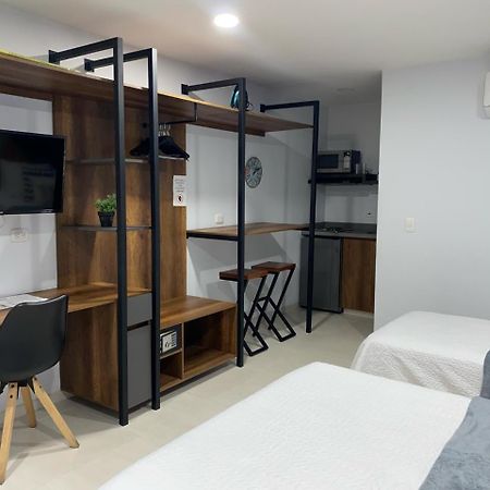 بيريرا Kapital Suites المظهر الخارجي الصورة