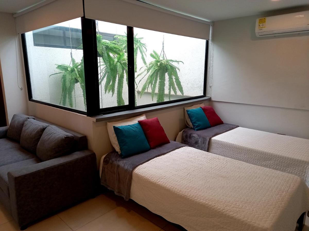 بيريرا Kapital Suites المظهر الخارجي الصورة