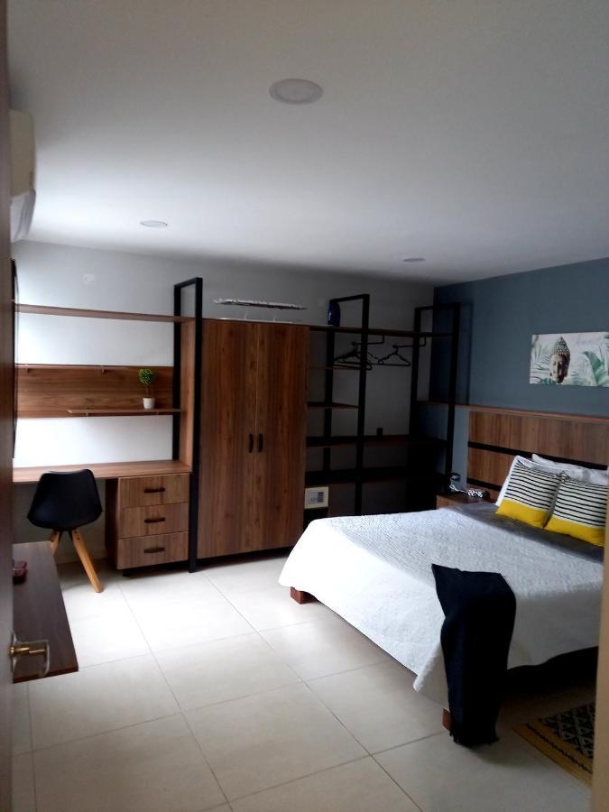 بيريرا Kapital Suites المظهر الخارجي الصورة