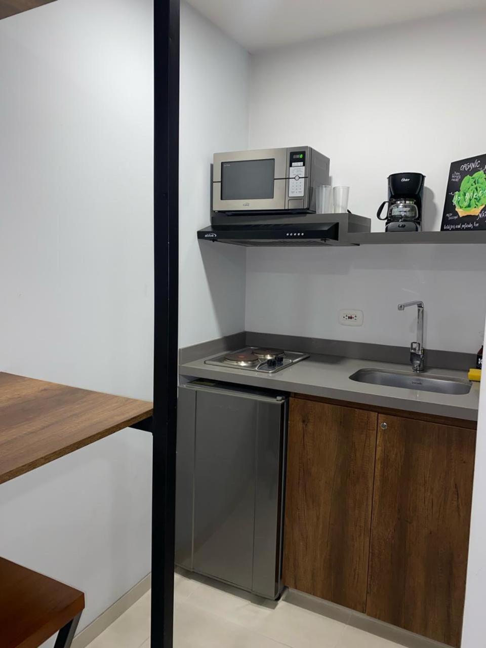 بيريرا Kapital Suites المظهر الخارجي الصورة